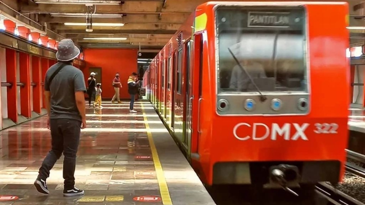 horario-metro-metrobus-cdmx-16-septiembre