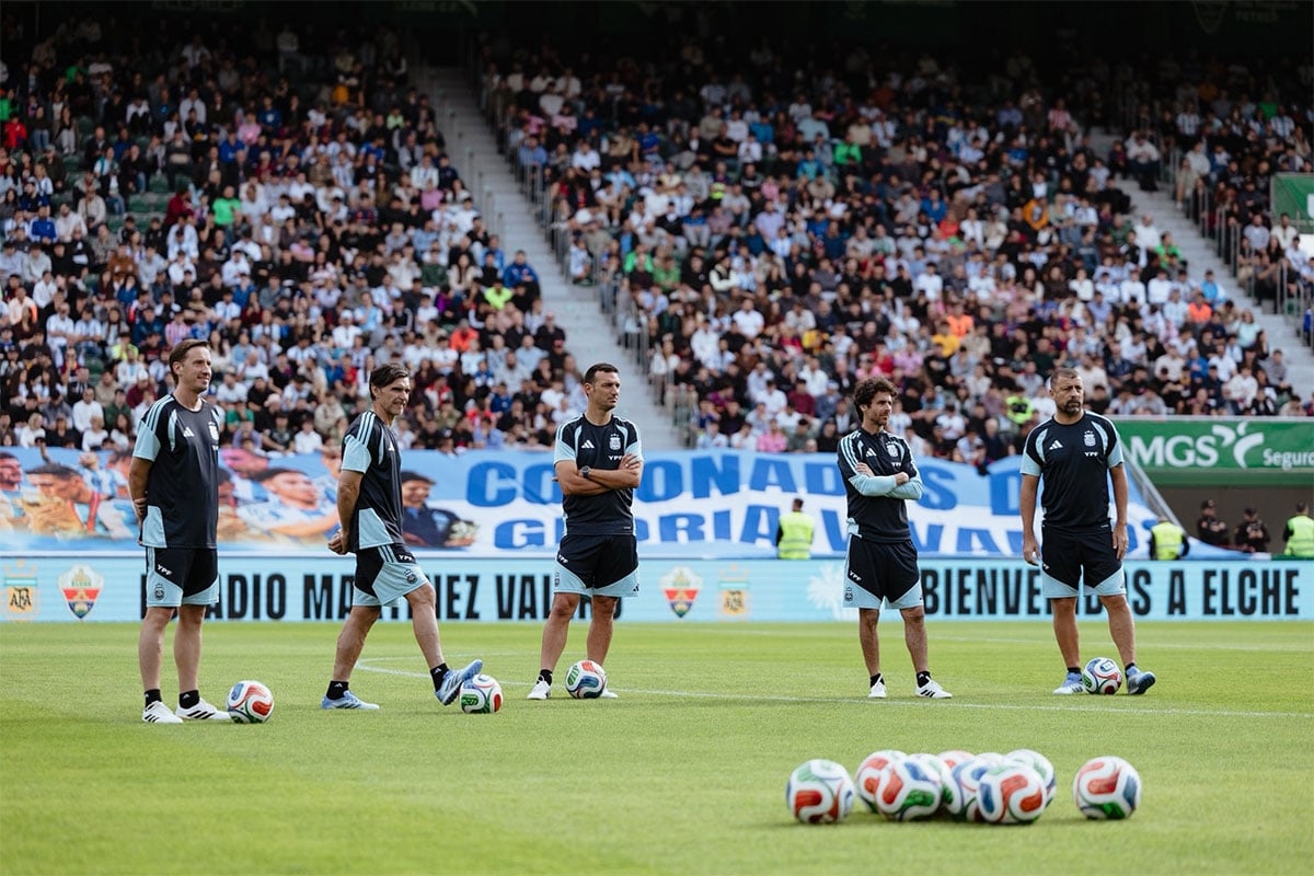 seleccion-argentina-entrena-estadio-elche-1
