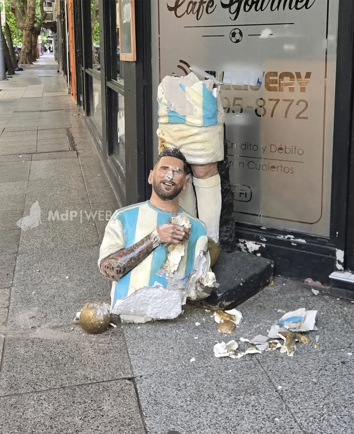 estatua-messi-1