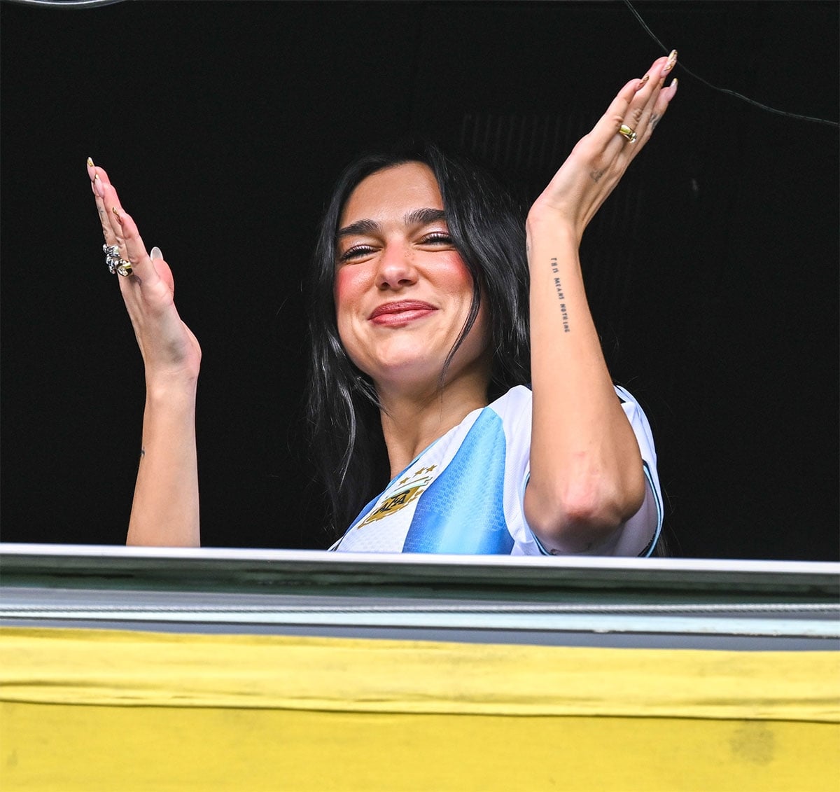 dua-lipa-0