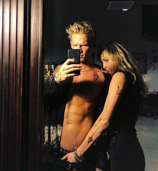 Miley intima