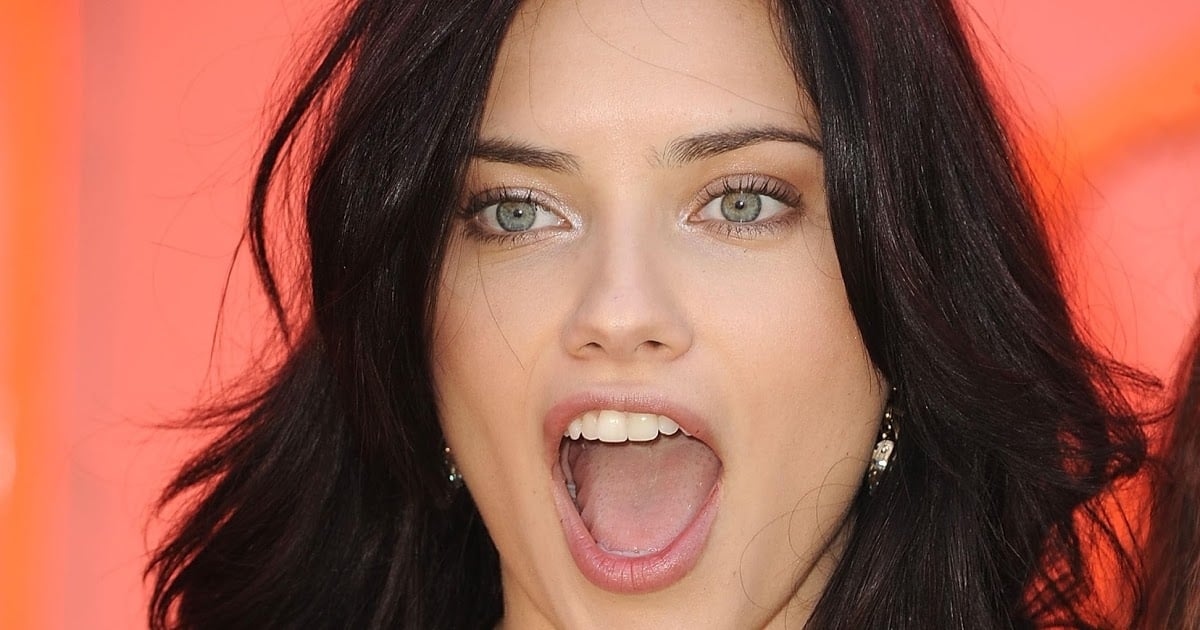 Adriana-Lima-life-style-2011-37