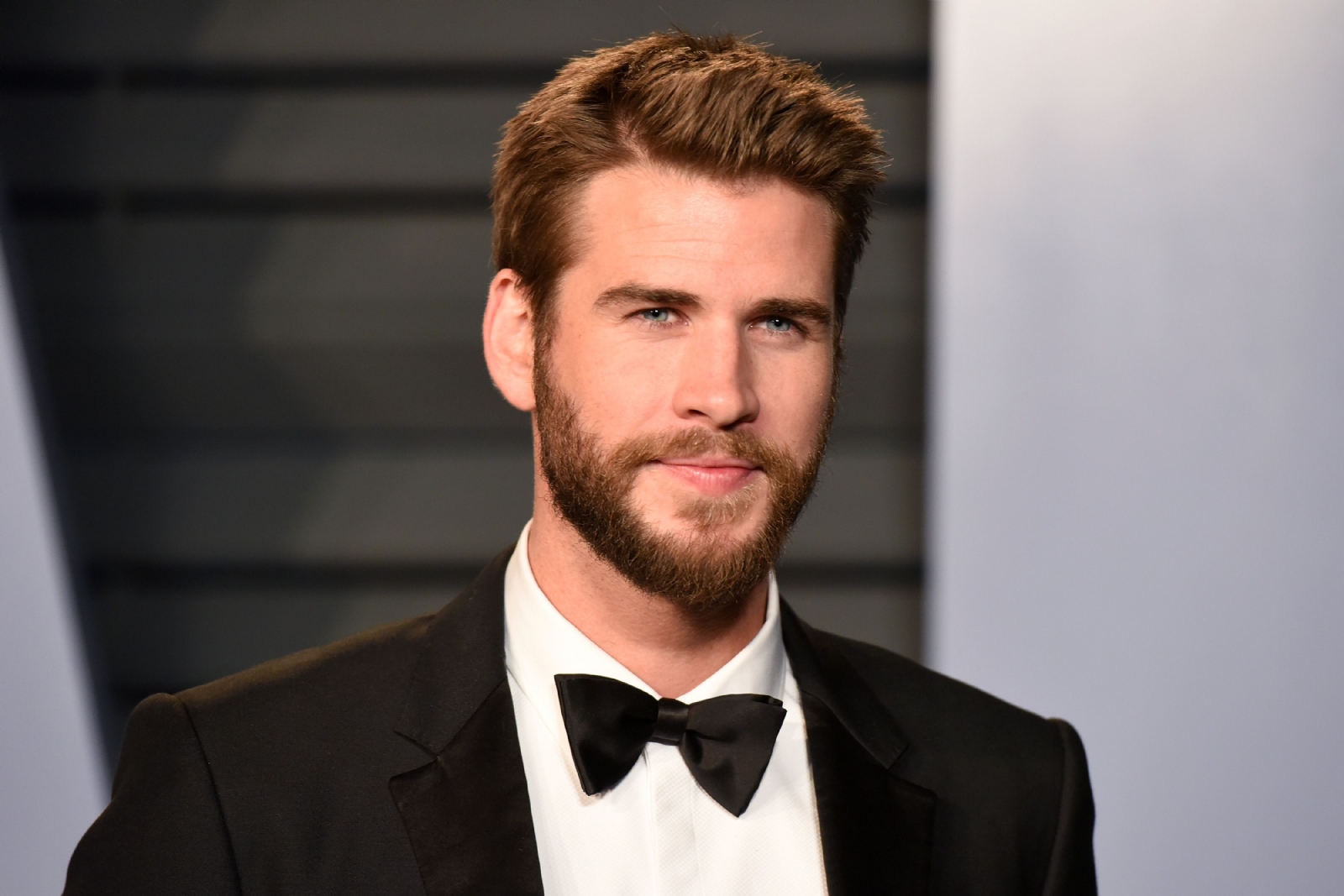liam-hemsworth-attends-the-2018-vanity-fair-oscar-party-news-photo-1576604357