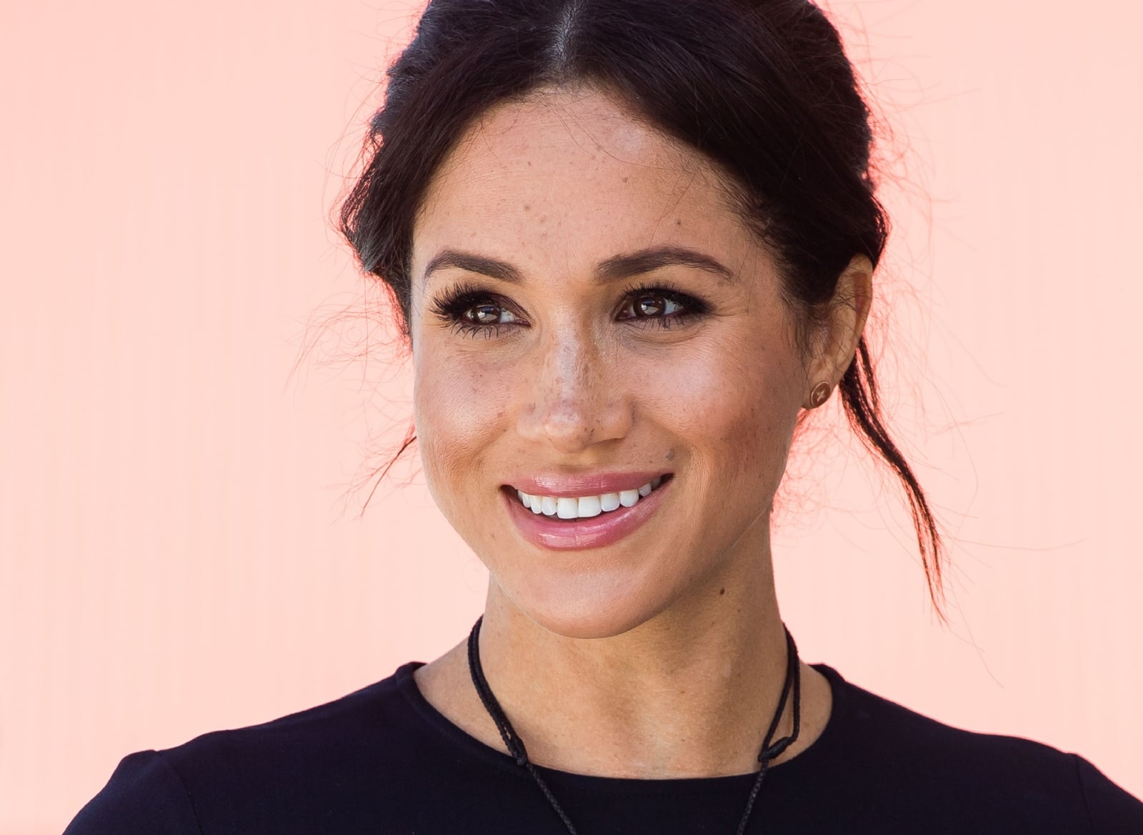 meghan-duchess-of-sussex-visits-te-papaiouru-marae-for-a-news-photo-1055584740-1555606291
