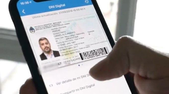 DNI-en-el-celu-1