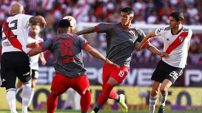river vs independiente 5