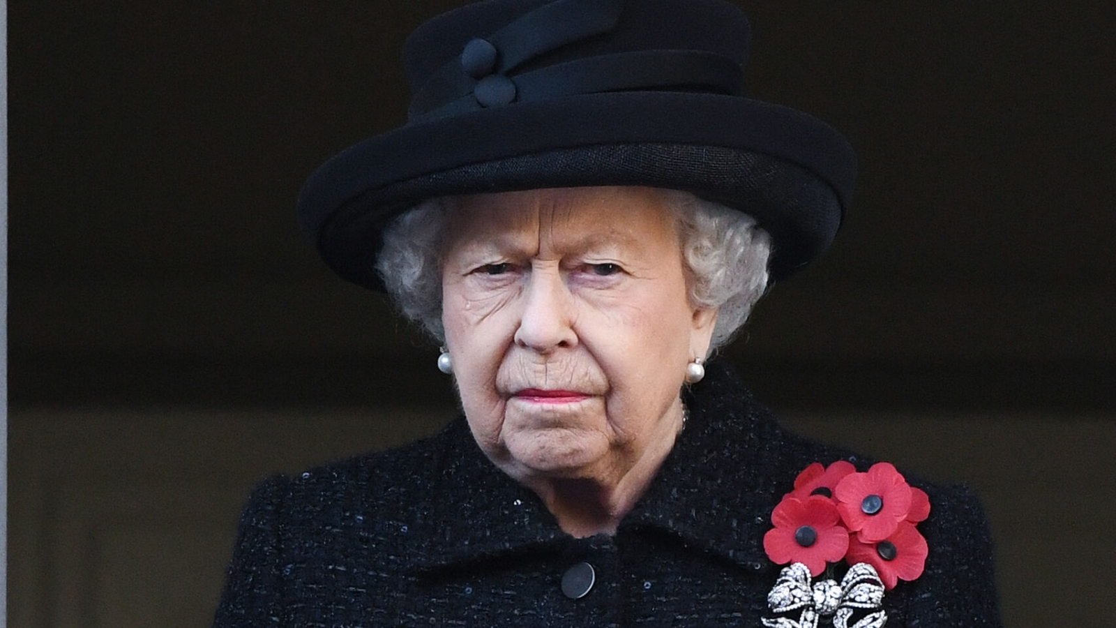 Isabel_II_de_Inglaterra-Carlos_de_Inglaterra-Felipe_de_Edimburgo-Rachel_Meghan_Markle-Harry_de_Inglaterra-Casas_Reales_445716408_138359898_1706x960
