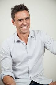 www.minutoneuquén.com ALONSO CAPARRÓS I