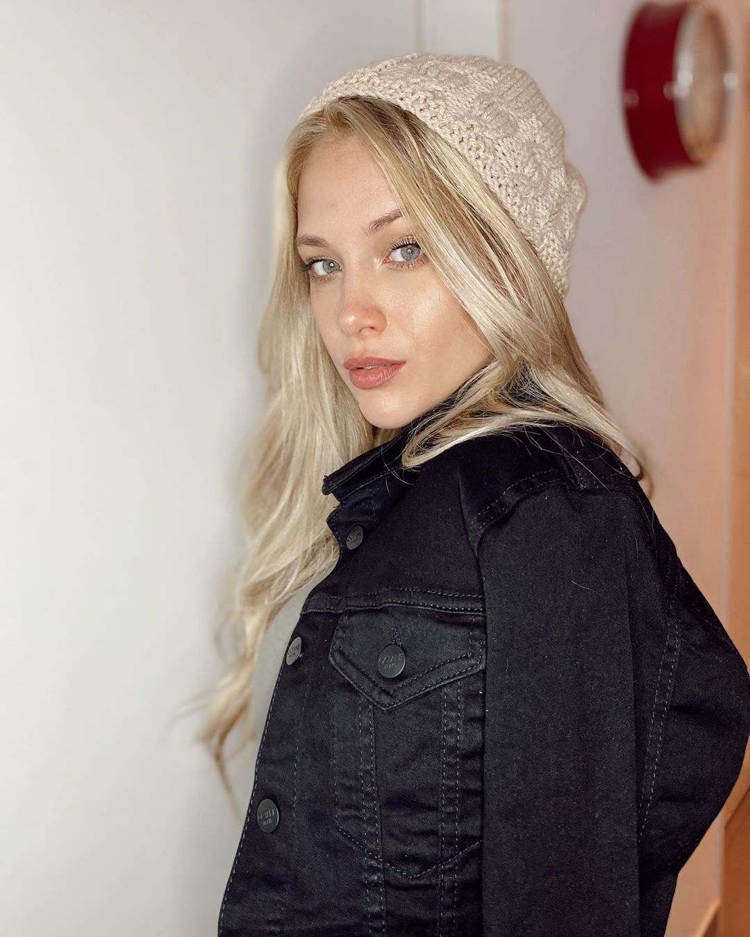 www.minutoneuquen.com BARBIE VÉLEZ 3