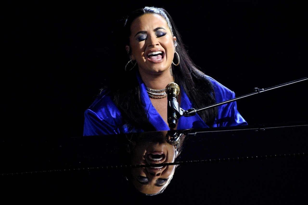 www.minutoneuquen.com ddlovato