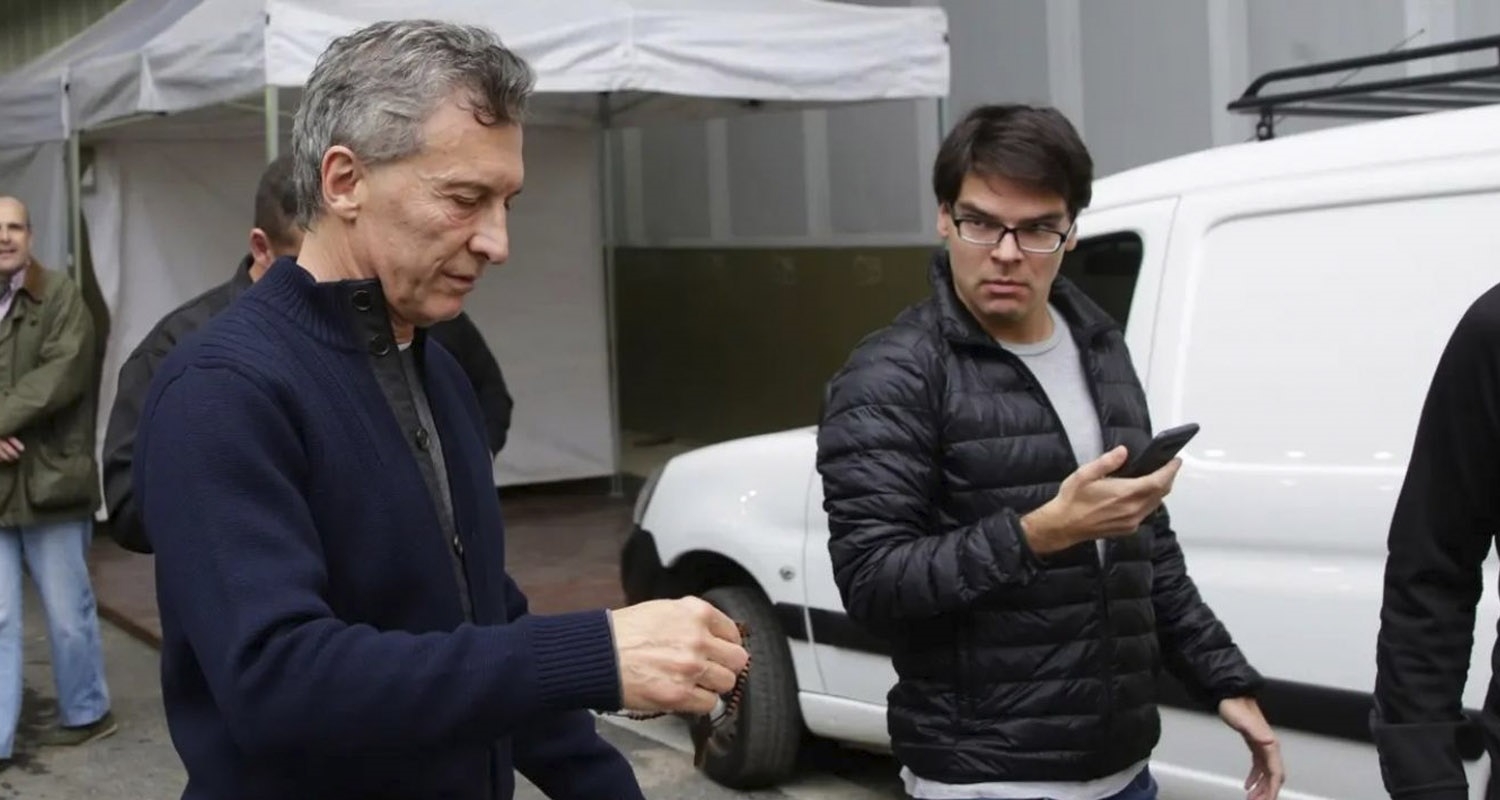 Sigue-el-esca´ndalo-por-los-mensajes-en-el-celular-del-exsecretario-de-Macri