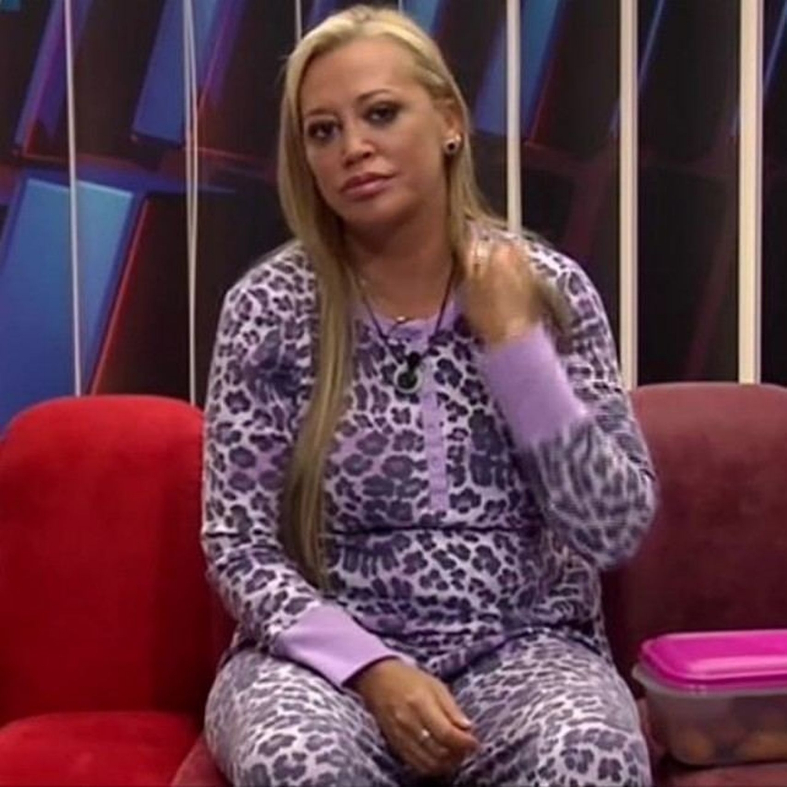www.minutoneuquén.com BELEN ESTEBAN I
