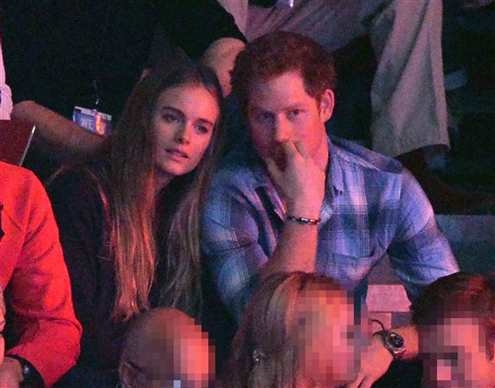 cressida-bonas-y-el-principe-harry-2_99e06afc_495x388