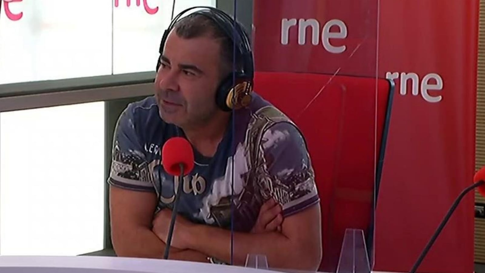 www.minutoneuquén.com JORGE JAVIER VÁZQUEZ I