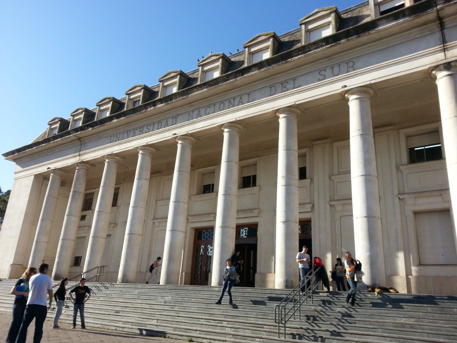 Universidad_Nacional_del_Sur_sede_Alem