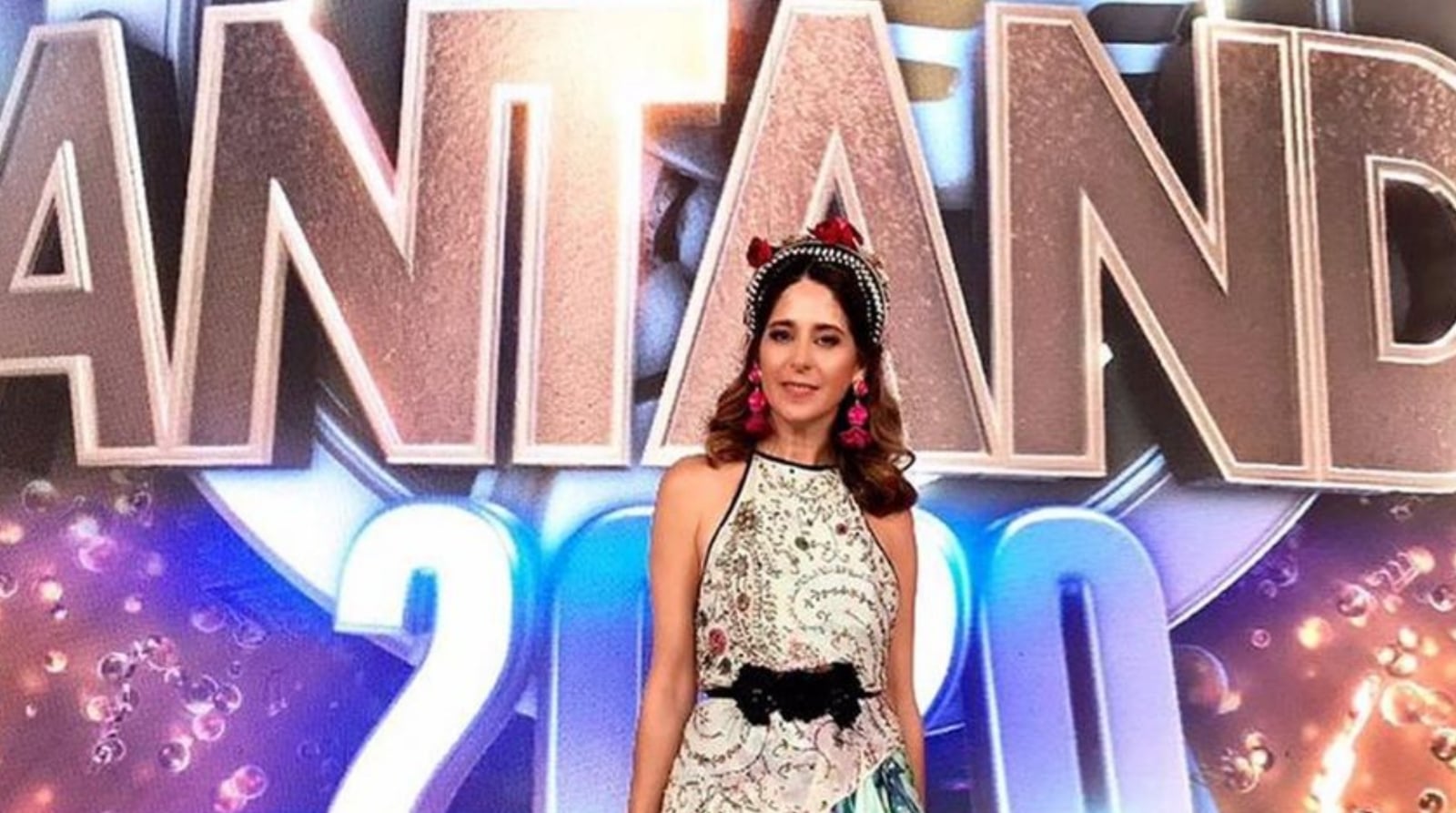 Laura Novoa Cantando (1)