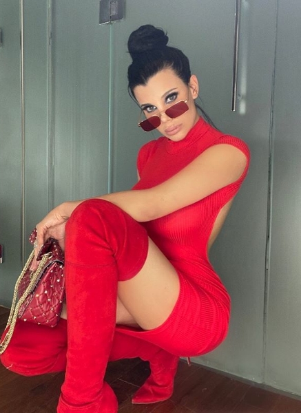 www.minutoneuquen.com Charlotte Caniggia1