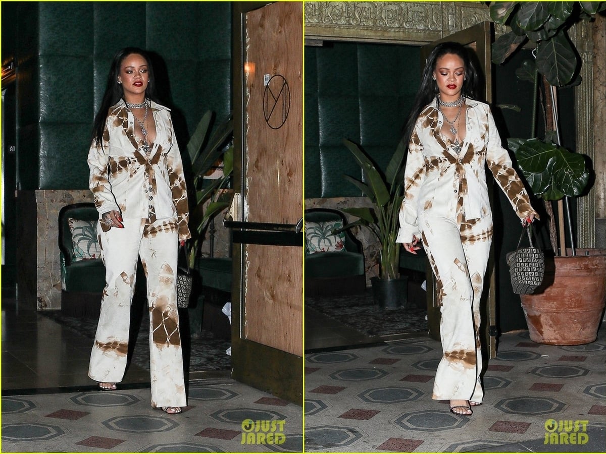 rihanna2