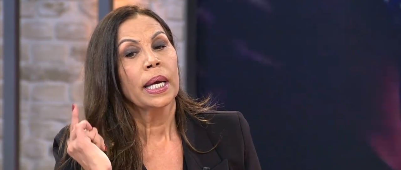 www.minutoneuquén.com TOÑI SALAZAR ADVERTENCIA