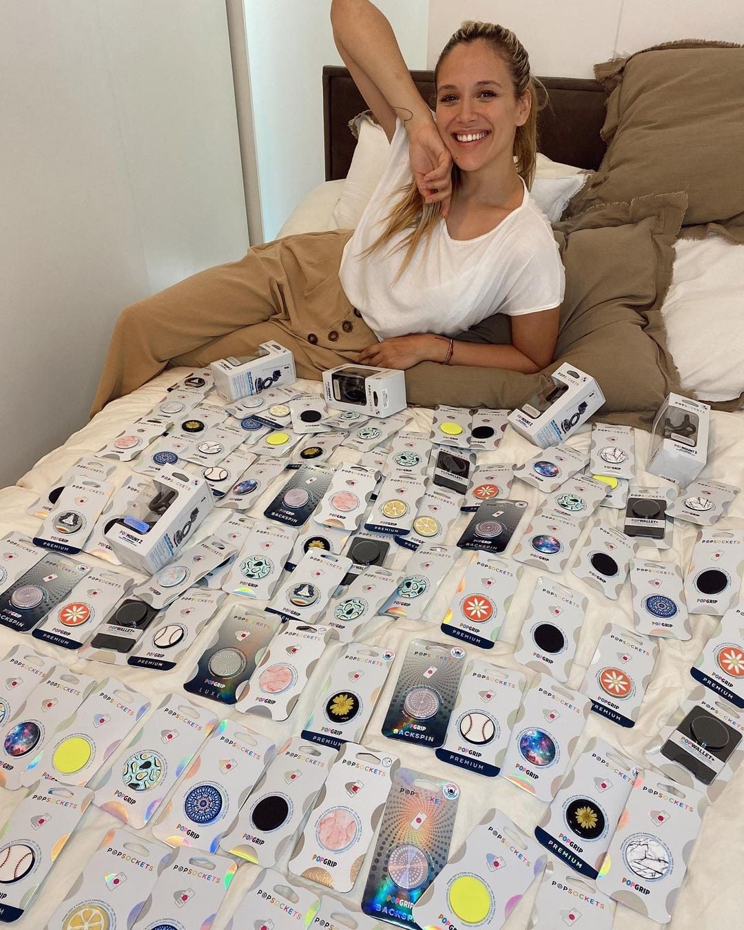 www.minutoneuquen.com BARBIE VÉLEZ 2