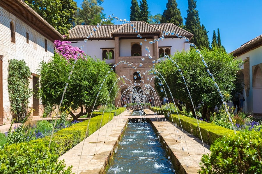 www.minutoneuquen.com jardinesespaña2