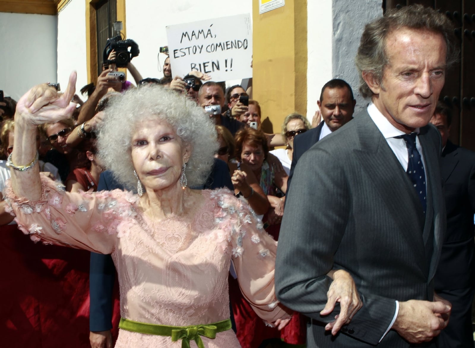 La-duquesa-de-Alba-publica-sus-memorias