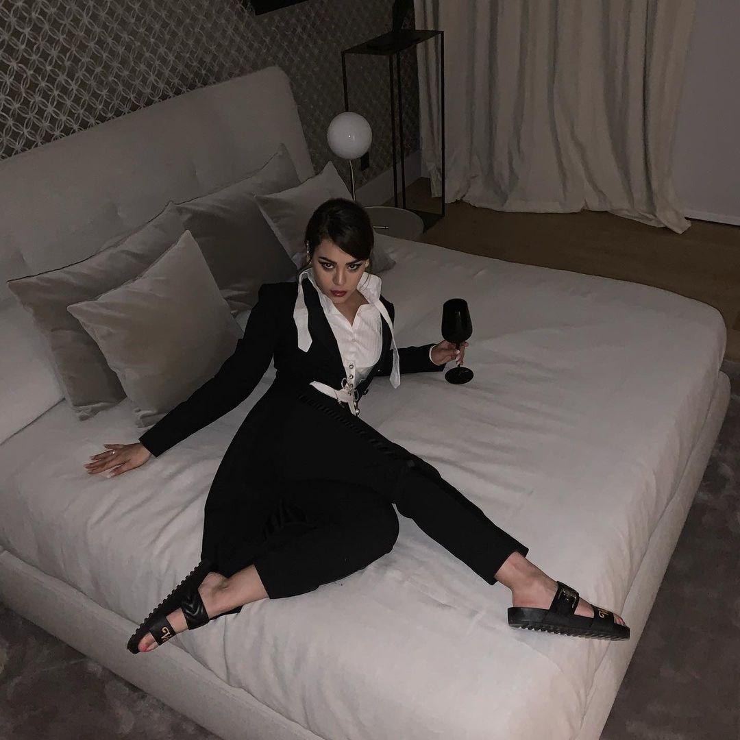 DANNA PAOLA 1