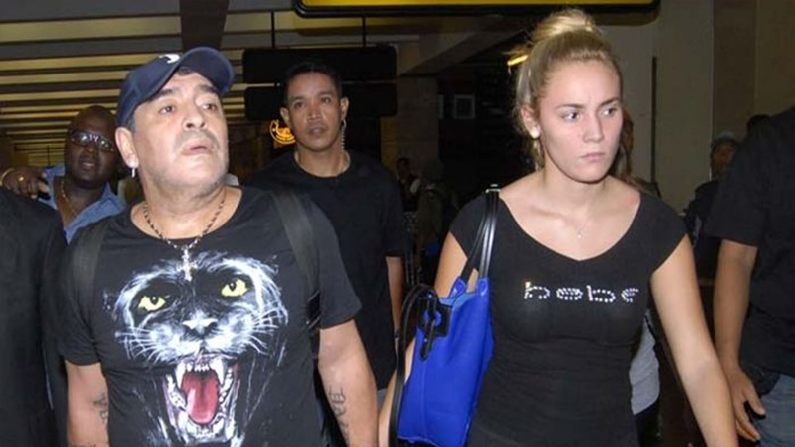 www.minutoneuquén.com MARADONA Y ROCIO OLIVA