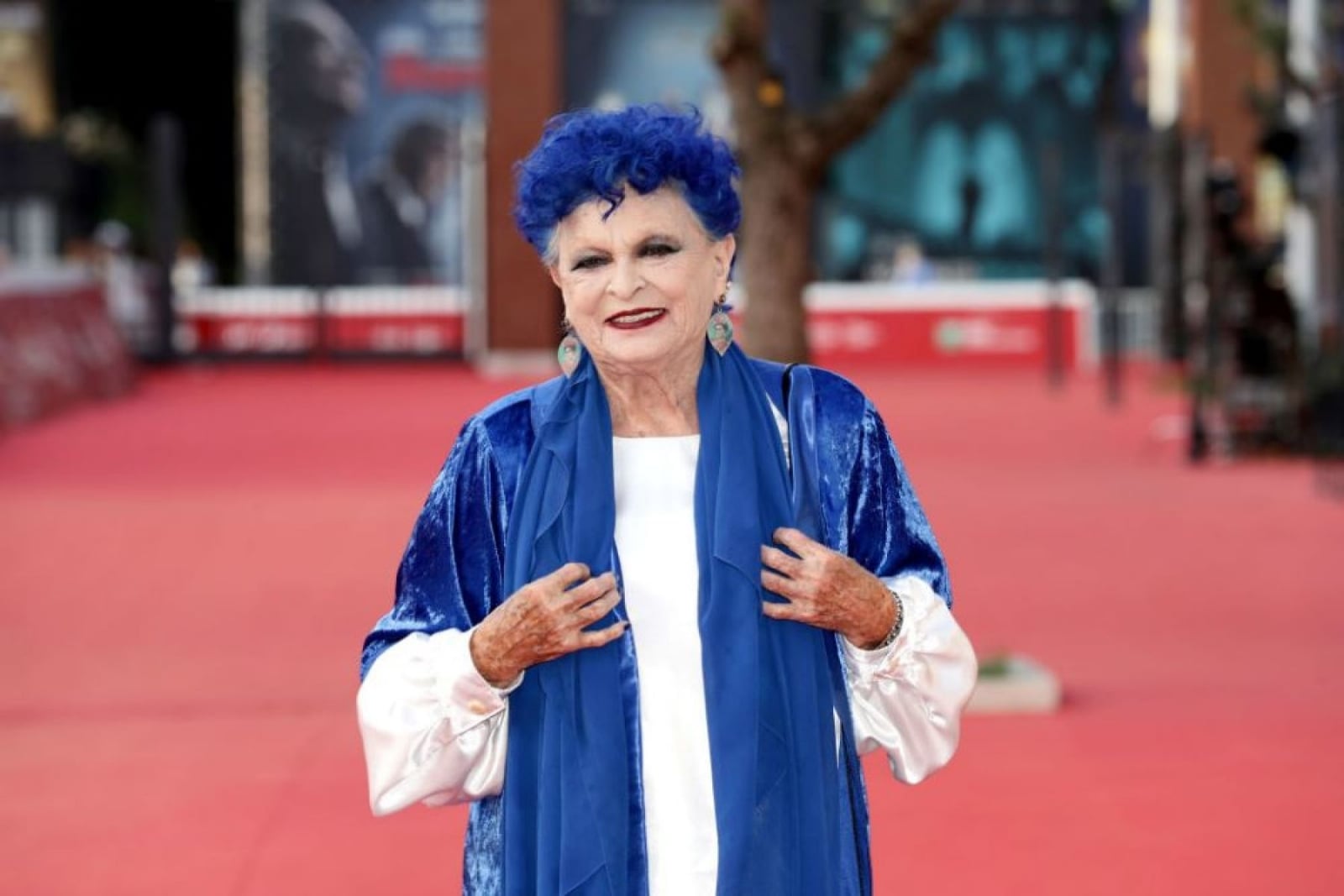www.minutoneuquén.com LUCÍA BOSÉ