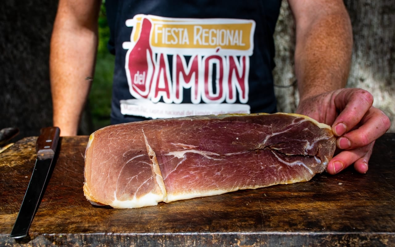www.minutoneuquen.com fiestajamón1
