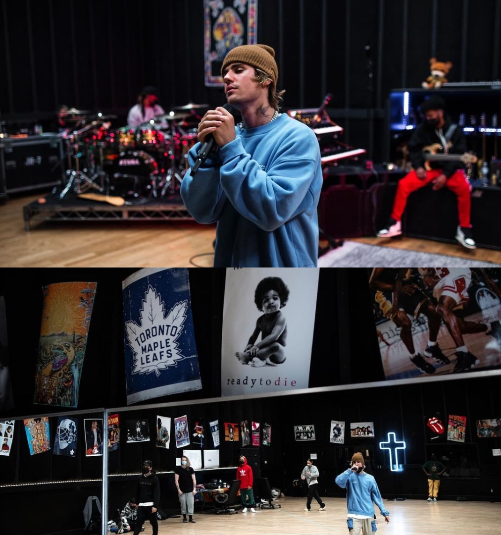 JUSTIN BIEBER 3