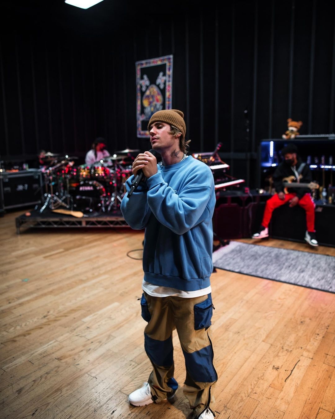JUSTIN BIEBER 1