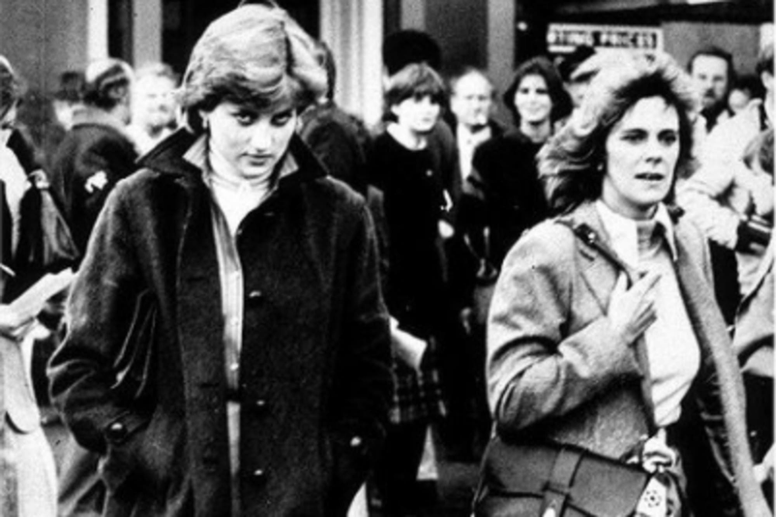 Diana_Camilla_Parker_Bowles_The_Crown-portada