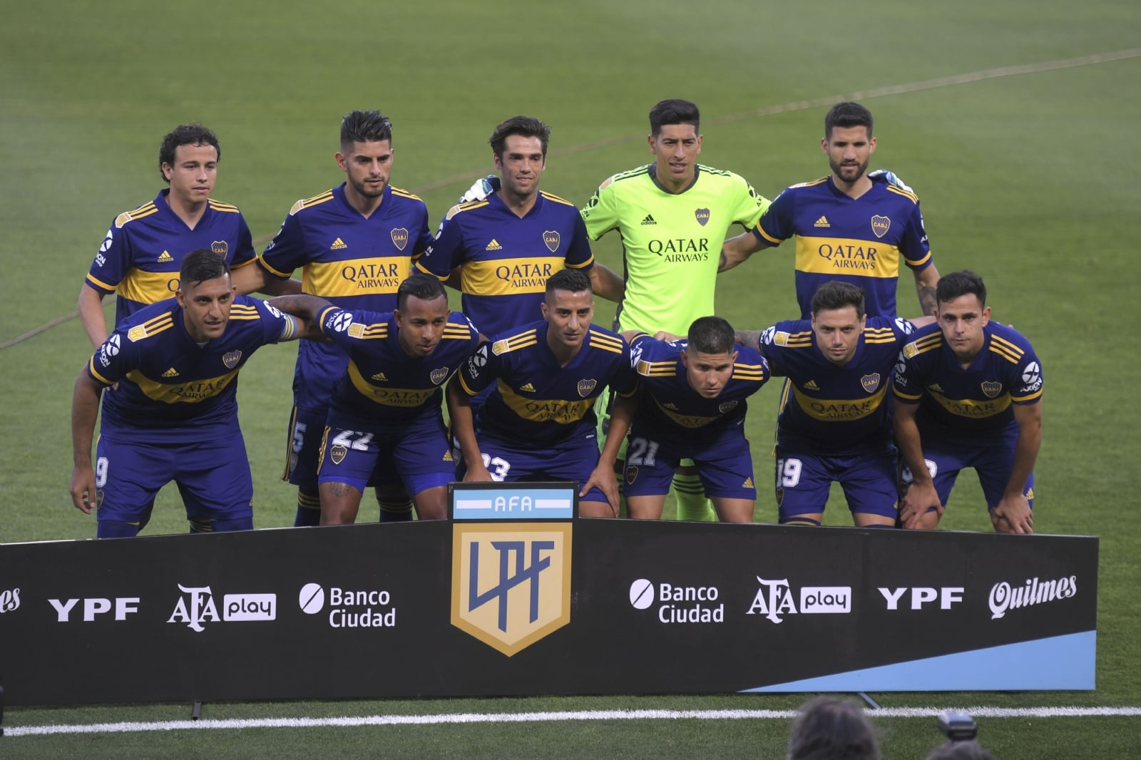 20-11-2020_formacion_del_equipo_de_boca