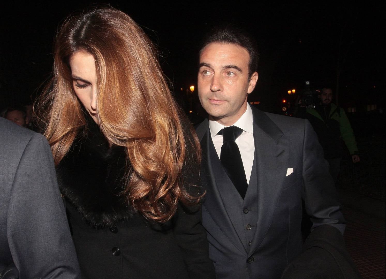 enrique-ponce-paloma-cuevas-chic