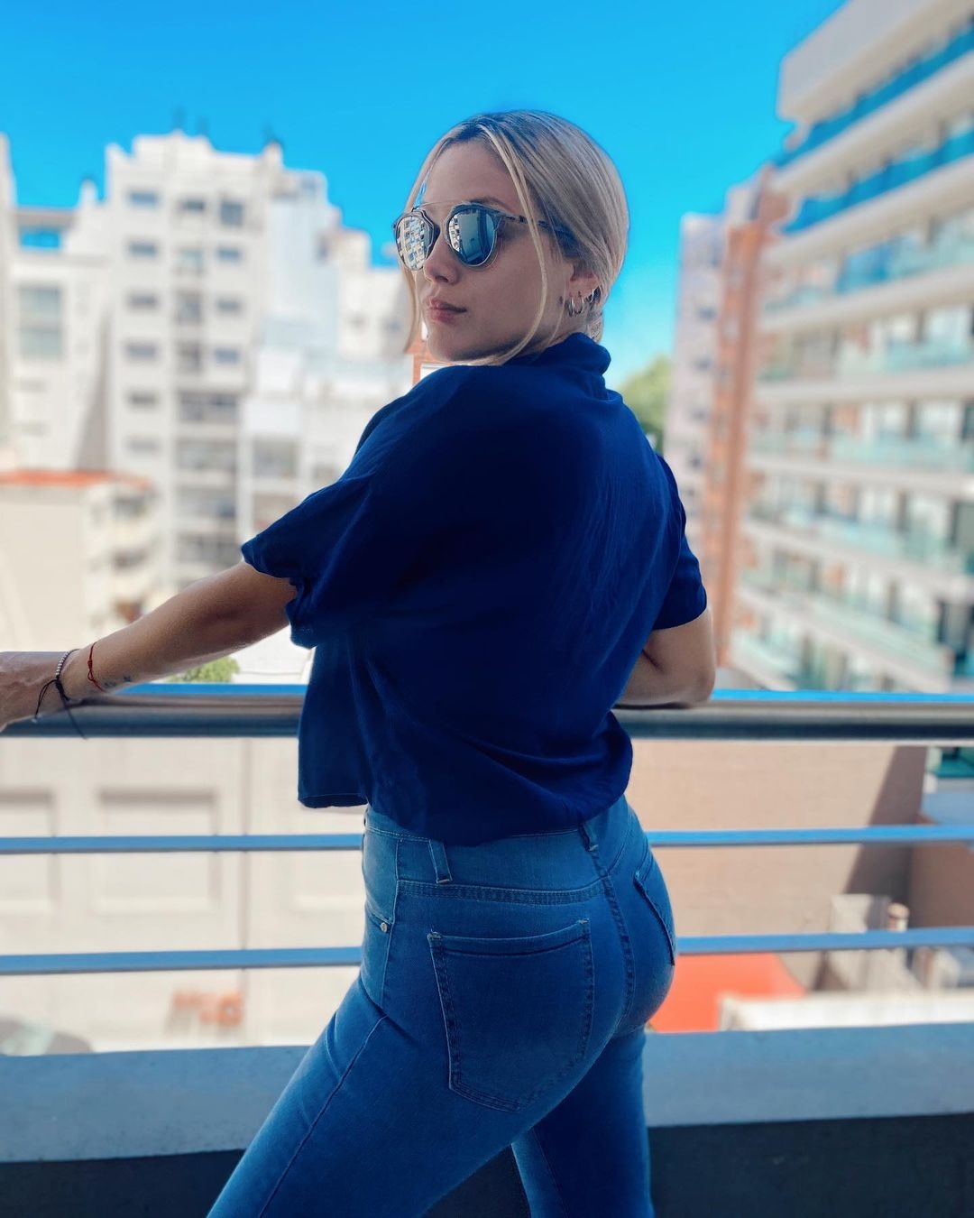 www.minutoneuquen.com BARBIE VÉLEZ 3