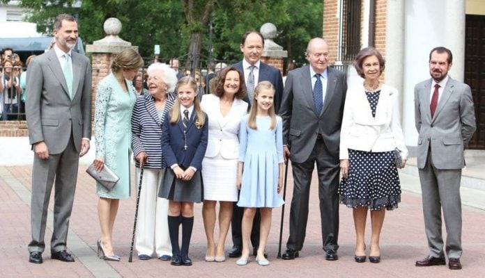 comunion-infanta-sofia-694-cordon-press-696x400