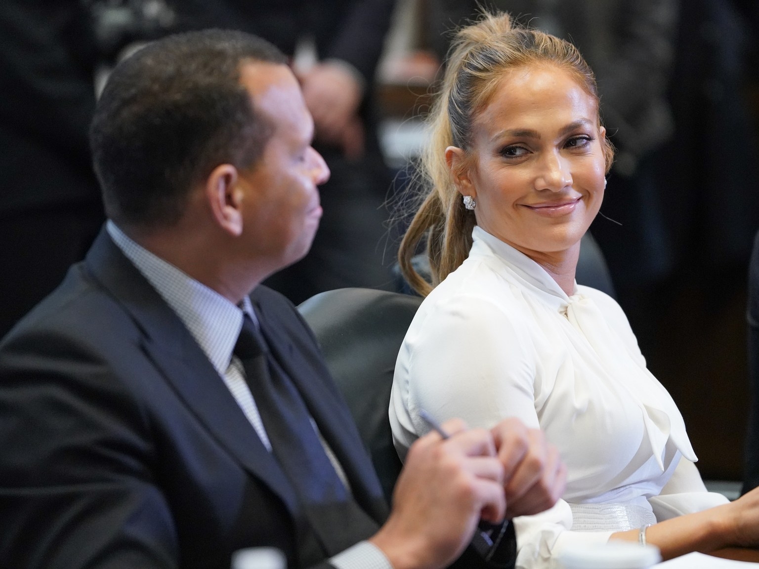 jennifer-lopez-alex-rodriguez miradas