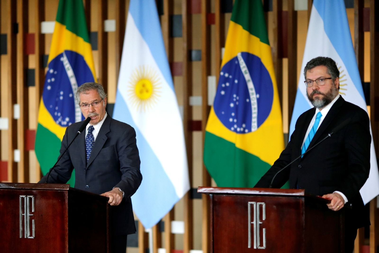 felipe sola y brasil