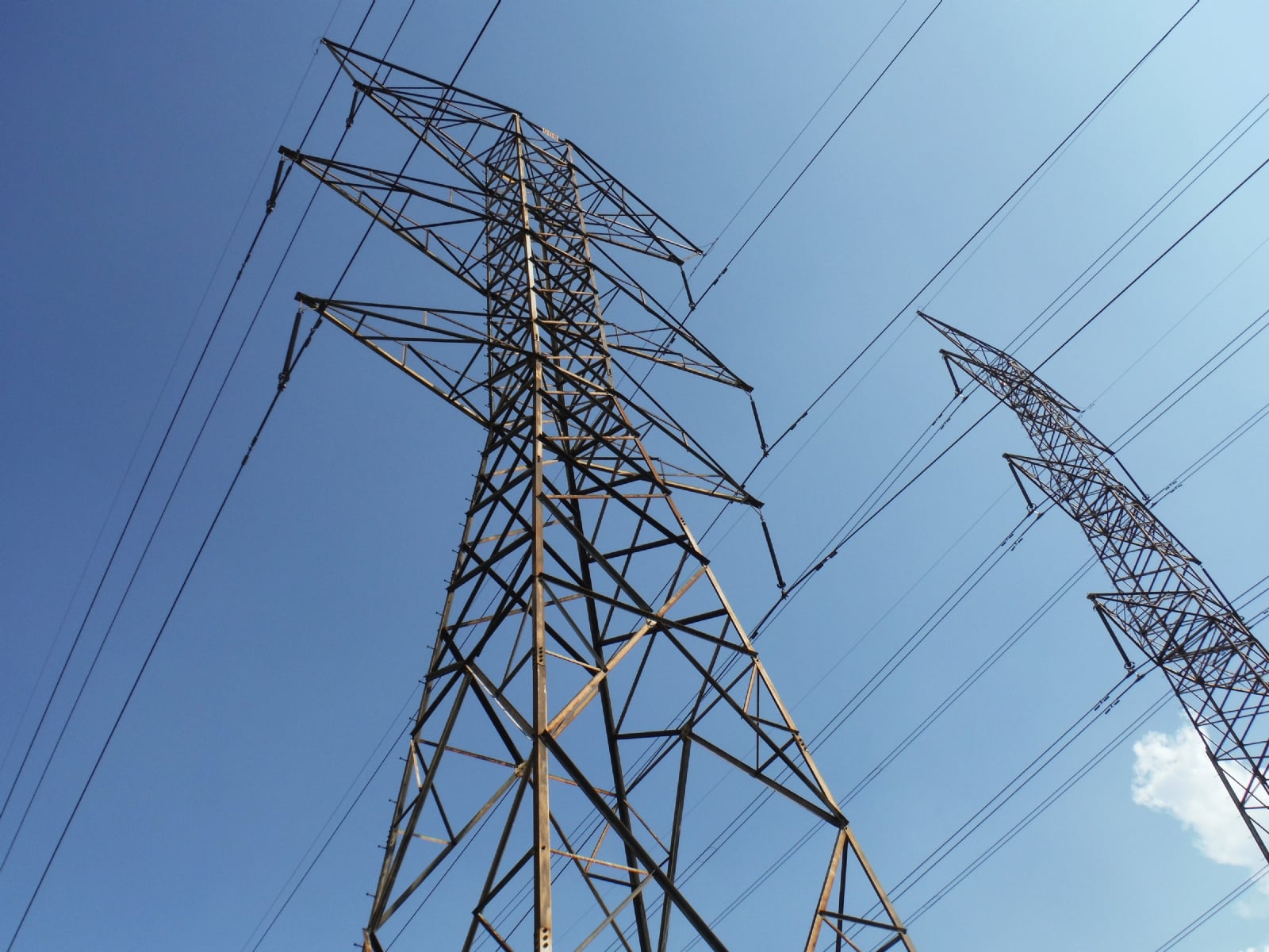 cable-clouds-current-230518