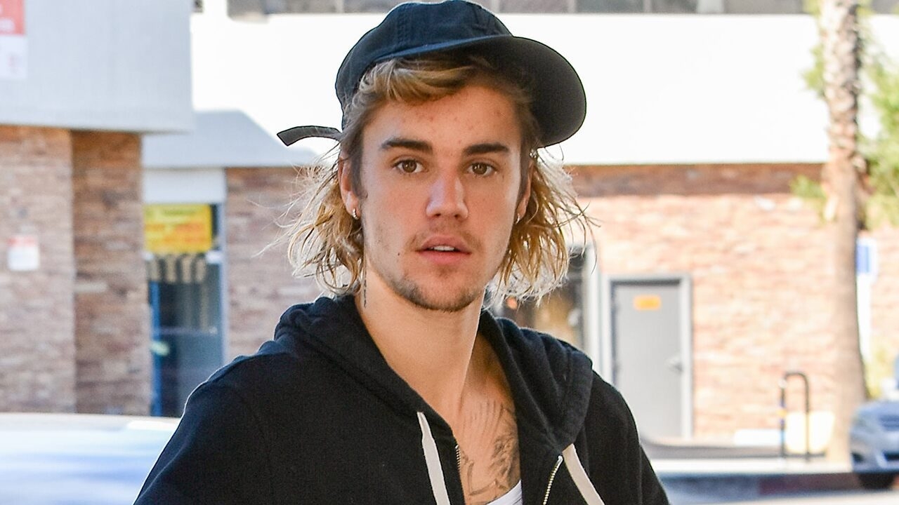 cropped-1280_justin_bieber_0