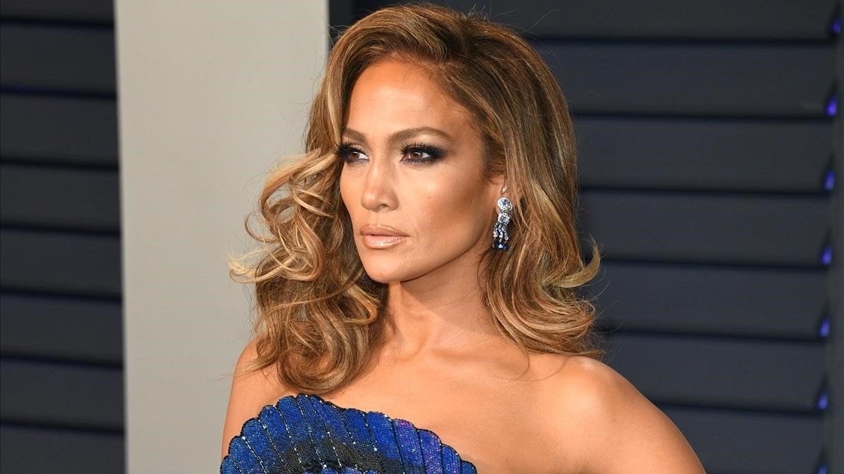 lmmarco47125585-beverly-hills-california-february-jennifer-lopez-atte190516163923-1558017684355