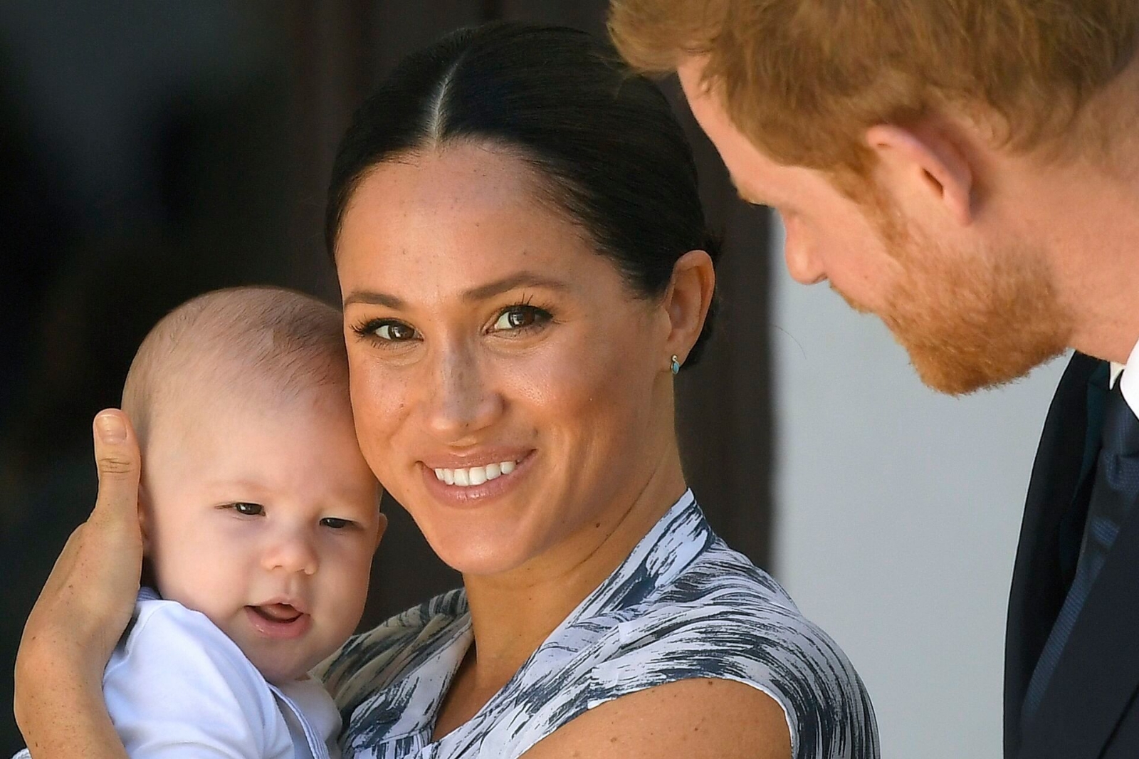 meghan-markle-baby-archie-africa-royal-tour-2019