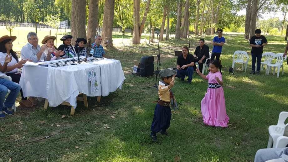 anuncio-Fiesta-Pcial-del-Gaucho-Chichinales-5