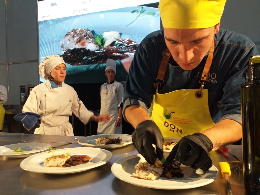 chef angostura apertura