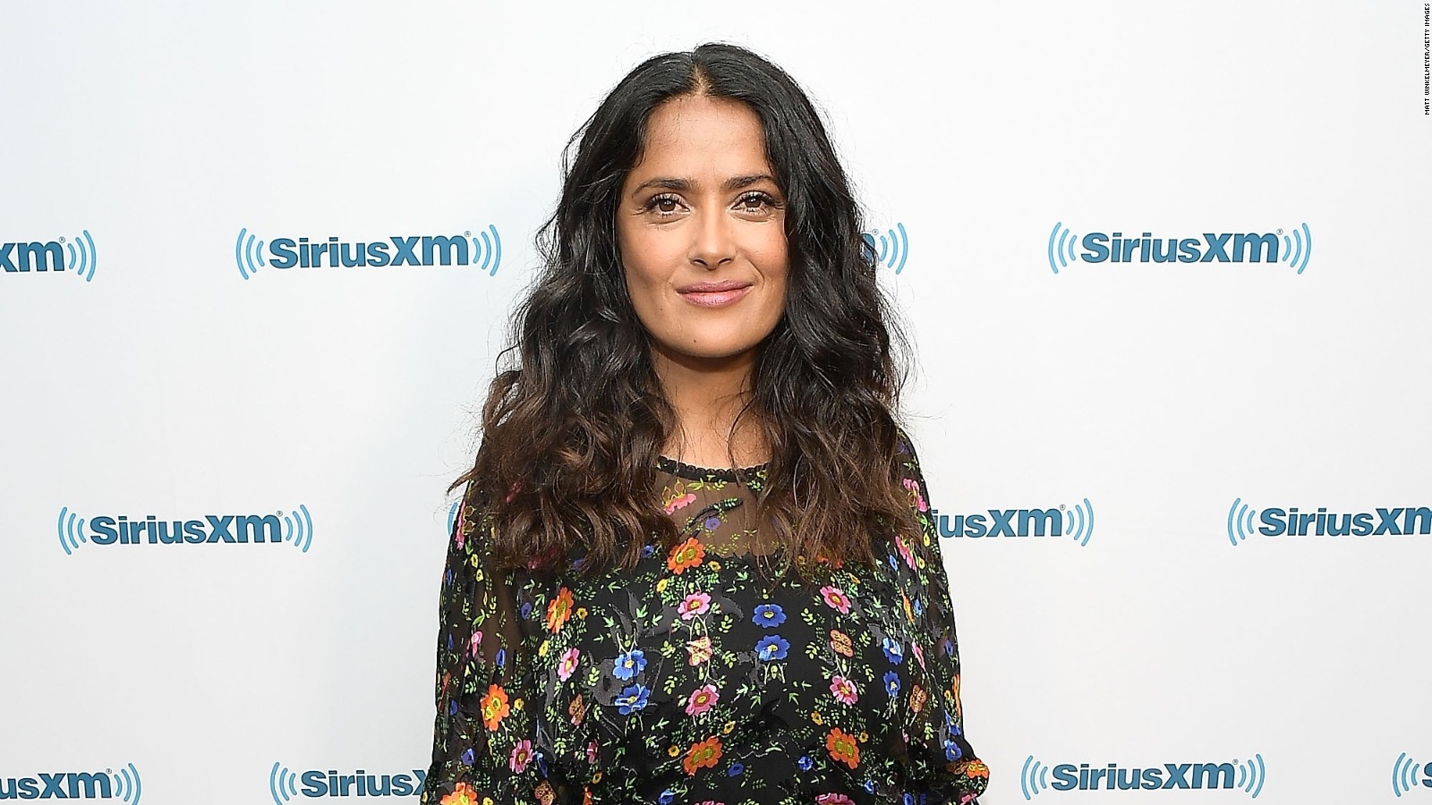 170921091818-salma-hayek-full-169