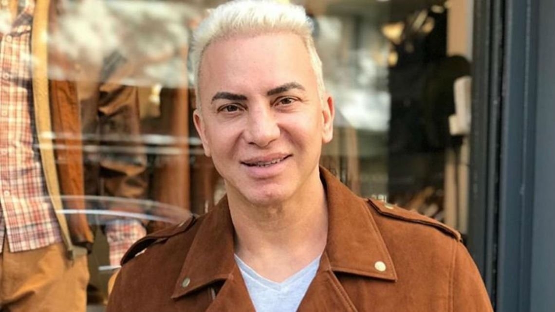 Flavio Mendoza chaqueta marrón