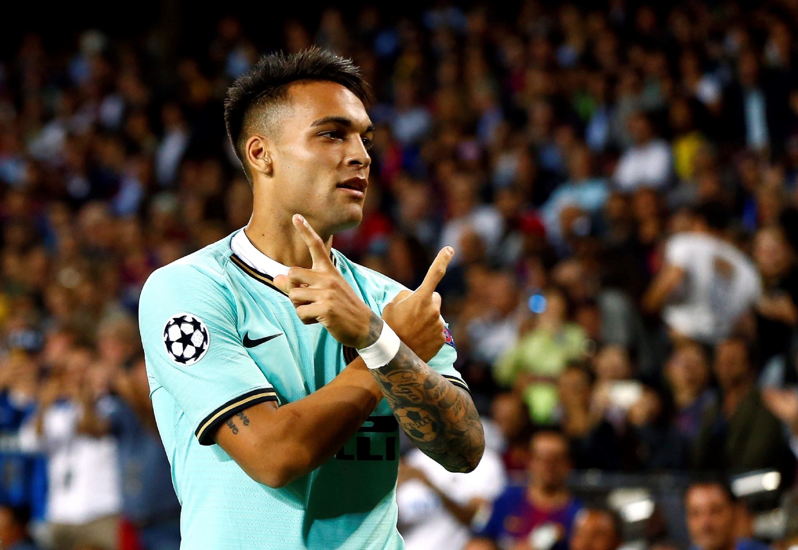 lautaro martinez 8