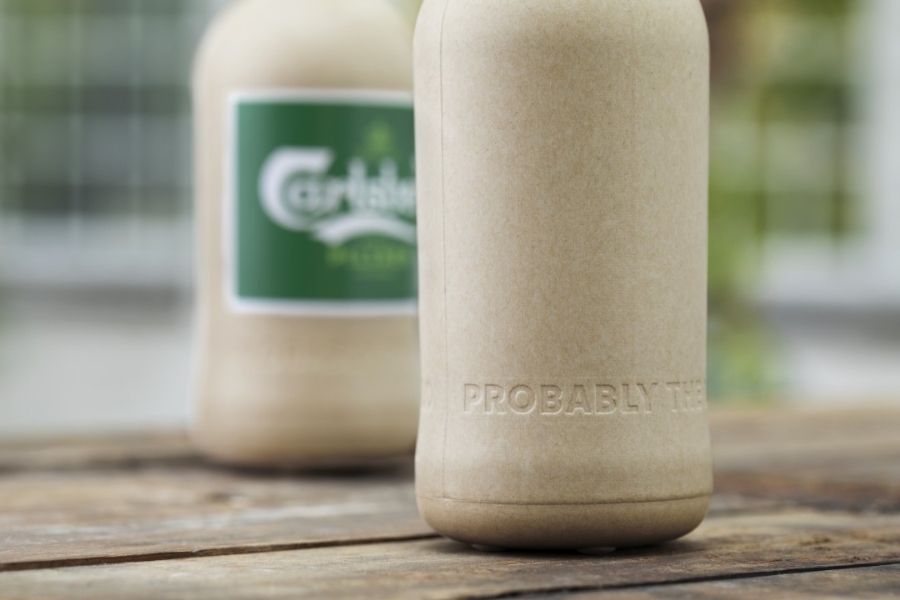 carlsberg-botella-papel-reciclado