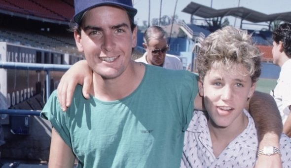 charlie-sheen-corey-haim-web-590x340